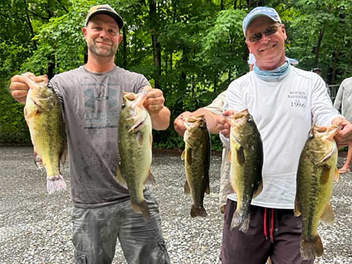 Hillbilly Bassers on Oak Ridge Reservoir