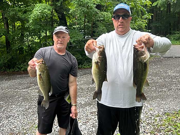 Hillbilly Bassers on Oak Ridge Reservoir